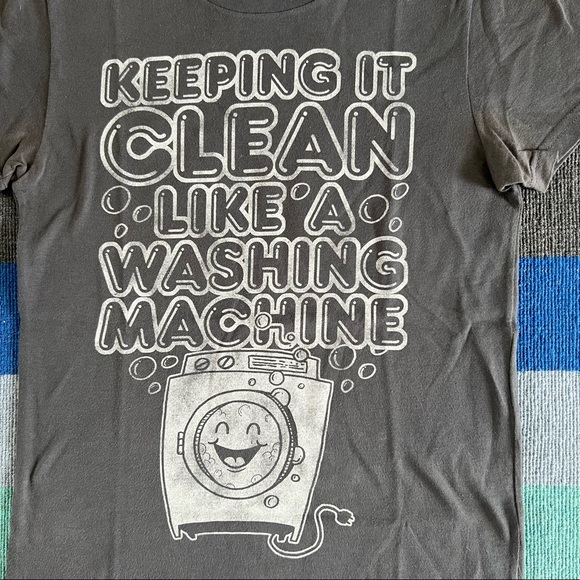 CLEAN LIKE A WASHING MACHINE Graphic T-shirt • Small • So cute! - Picture 2 of 3